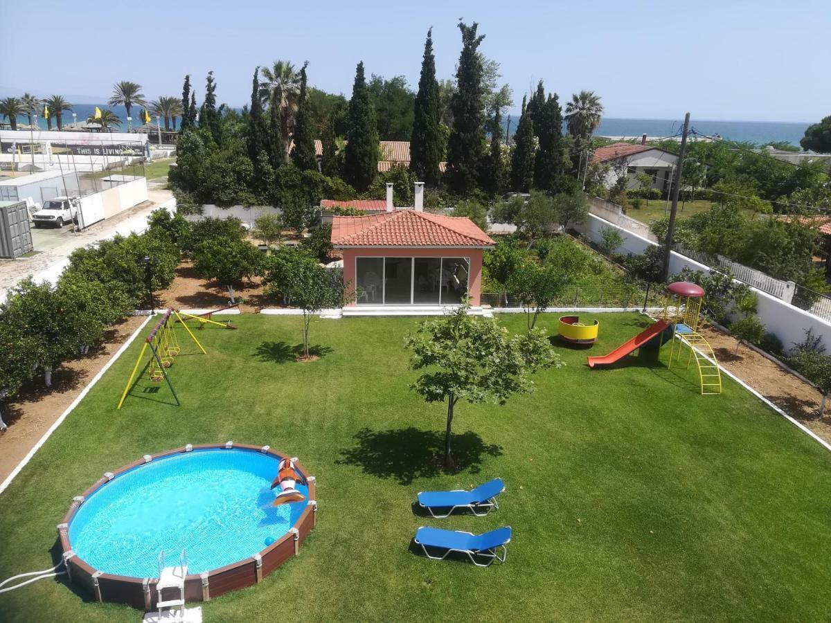 Marathon Beachside Villa 100M From The Beach Schinias Exterior photo